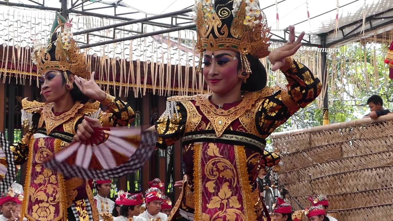 Tari Legong Biseka Naya - Pesta Kesenian Bali 2016