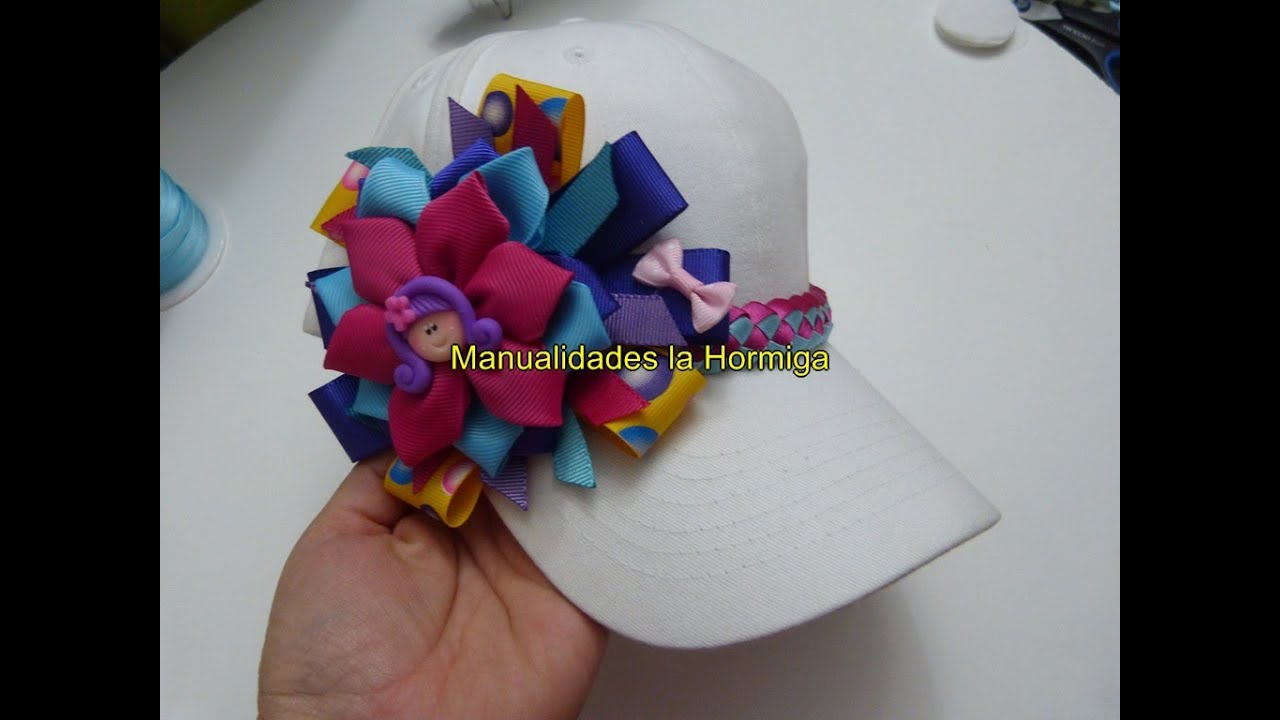 caps with bows and flowers, Como decorar gorras infantiles con moños de cinta
