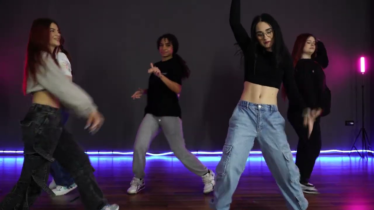 Chris Brown - Shooter (Choreography) by Lavinia | Beginners Class