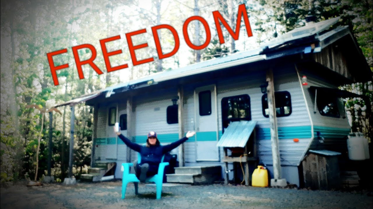 Off Grid Living isn't ALWAYS Hard Work..