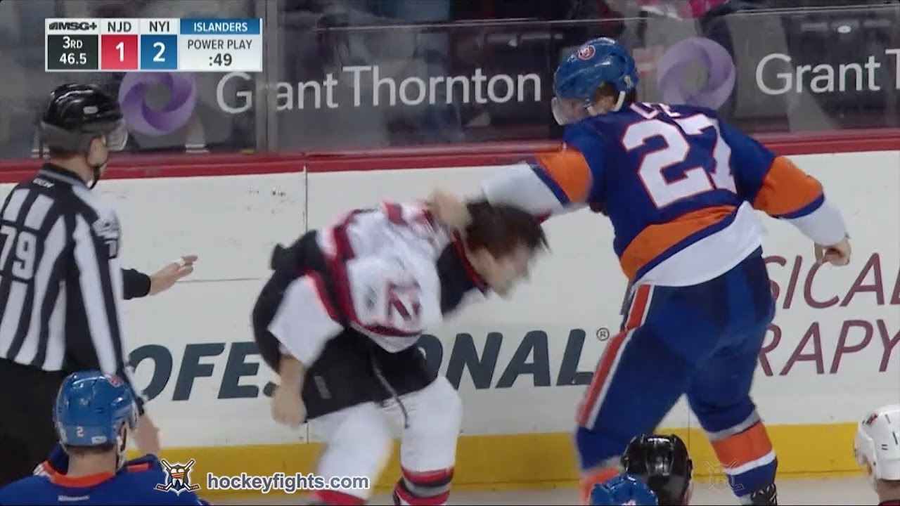 Ben Lovejoy vs Anders Lee Mar 31, 2017