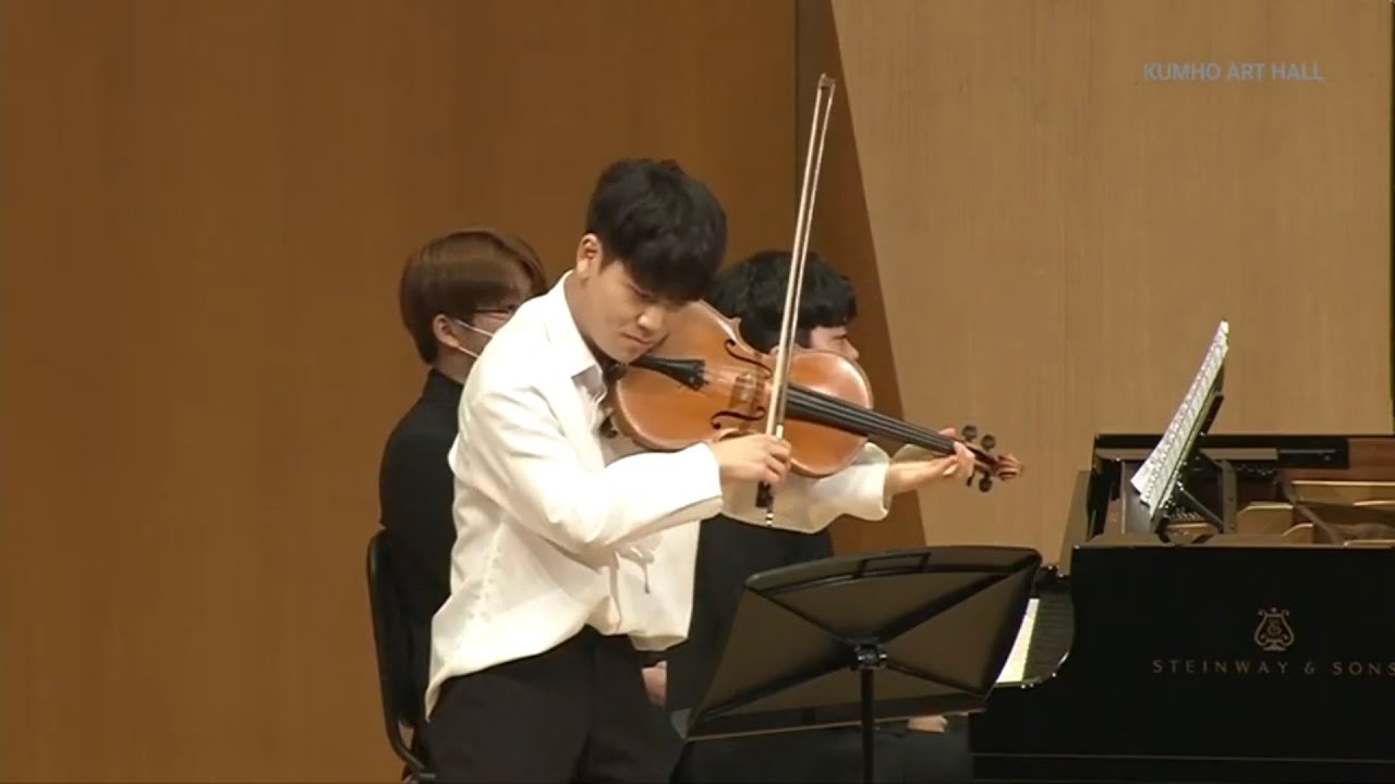 Franz Schubert - Arpeggione Sonata D.821 (performed on Viola and Piano), Kyungsik Shin