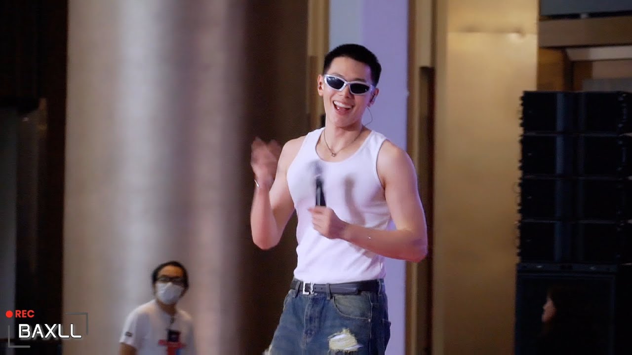 240225 ต้าห์อู๋ พิทยา DAOU - Run Through #TiktokShopRunwayxOuRoad @ ICON SIAM