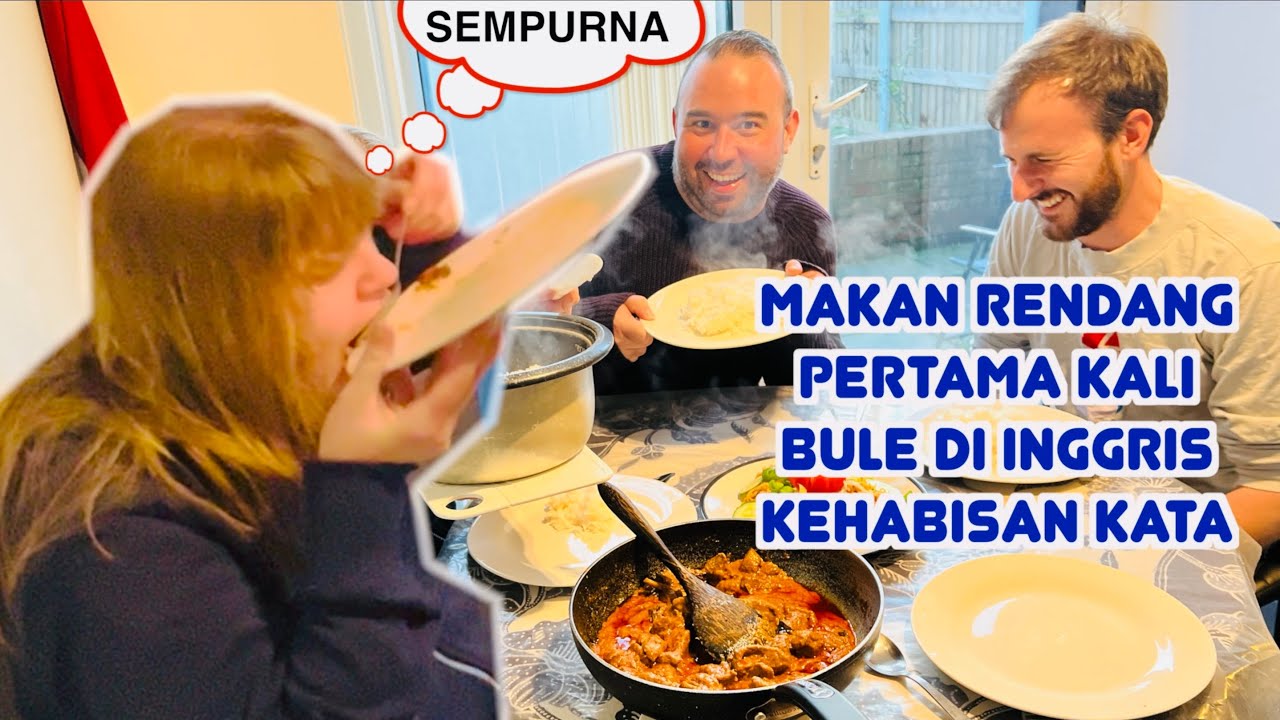 Bule Jilat-Jilatan Pertama Kali Makan Rendang, Rempong Nya Minta Ampun