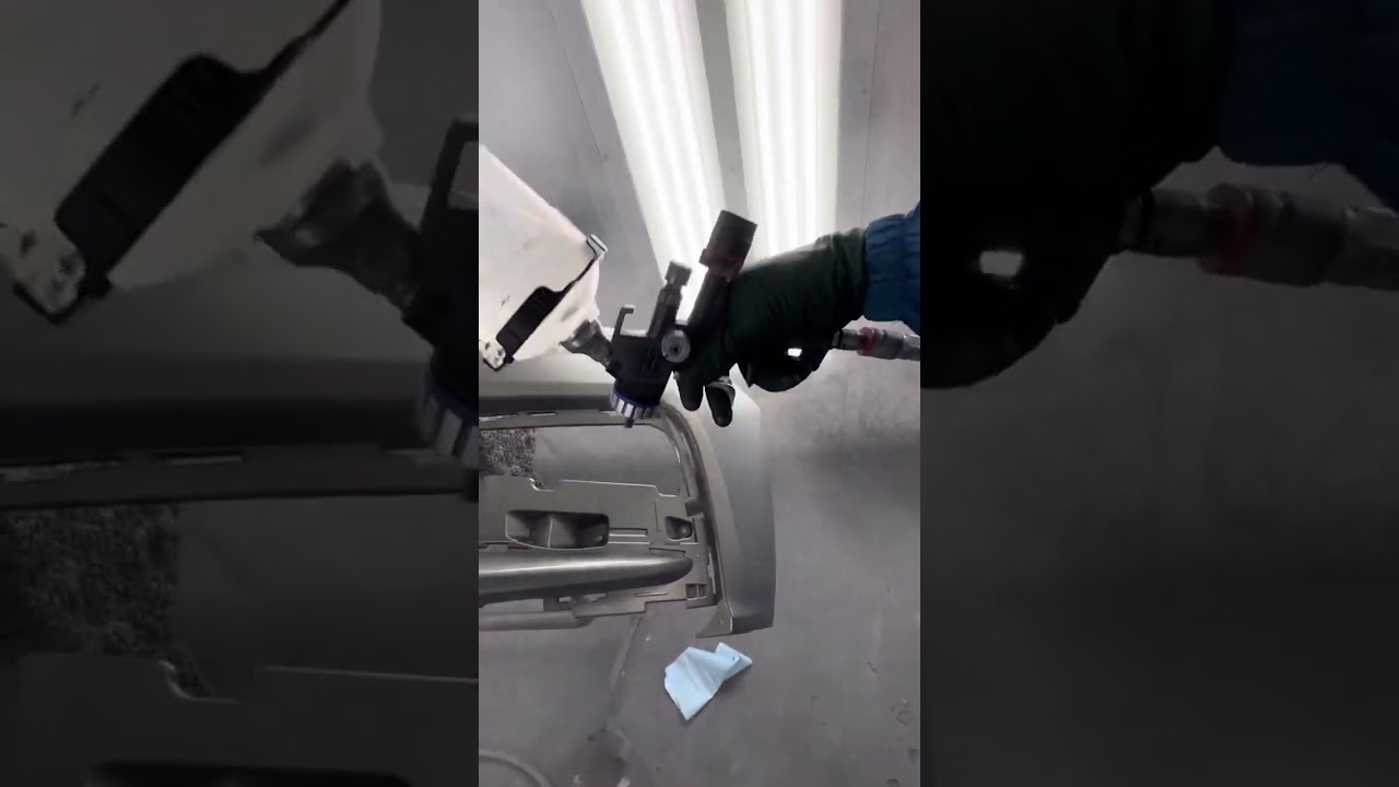 First coat of clear using lesonal universal clear 3:1:1.5 with 10 percent elast-o-actif .