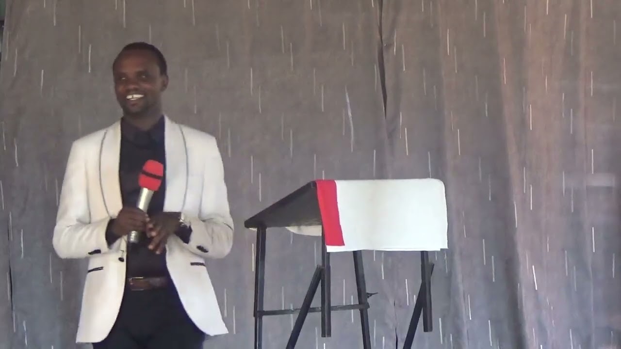 PR EZEKERI  IN THE MAIN SERVICE