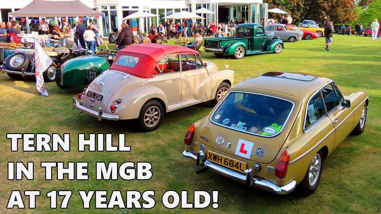 Driving an MGB GT to a classic car meet... on L plates!