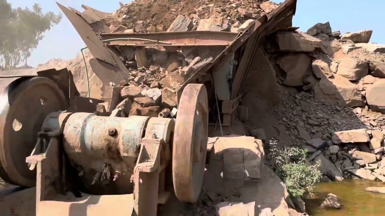 PLAYING With Giant Rocks.ASMR Rock Quarry CRUSHING Oprations primary jaw Crusher in action#asmr