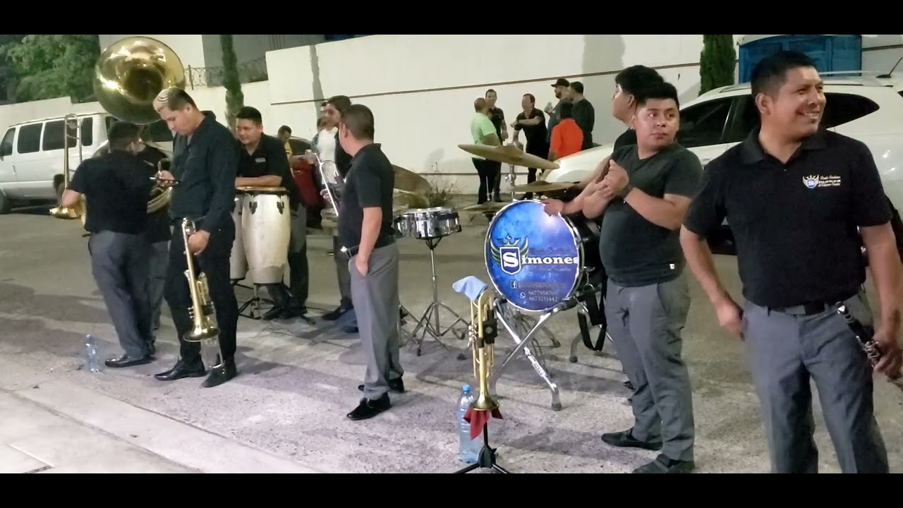 Pavido Navidad, La Yaquesita y La Cabrona(Banda Los Simones) de Culiacan Sinaloa.
