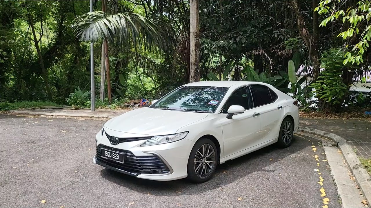 Is the 2022 Toyota Camry premium enough to challenge entry German Trios? | Evomalaysia.com