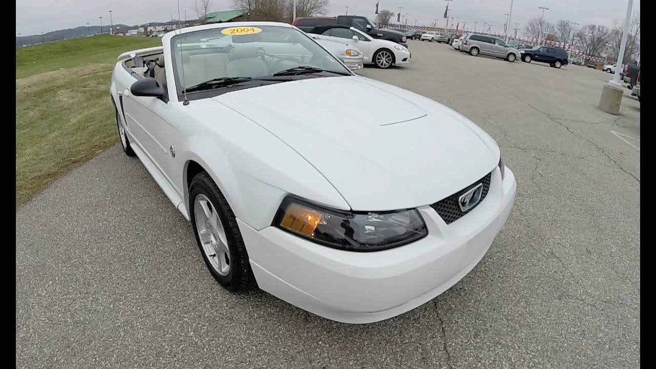 2004 Ford Mustang 40th Anniversary Convertible White | P9911A