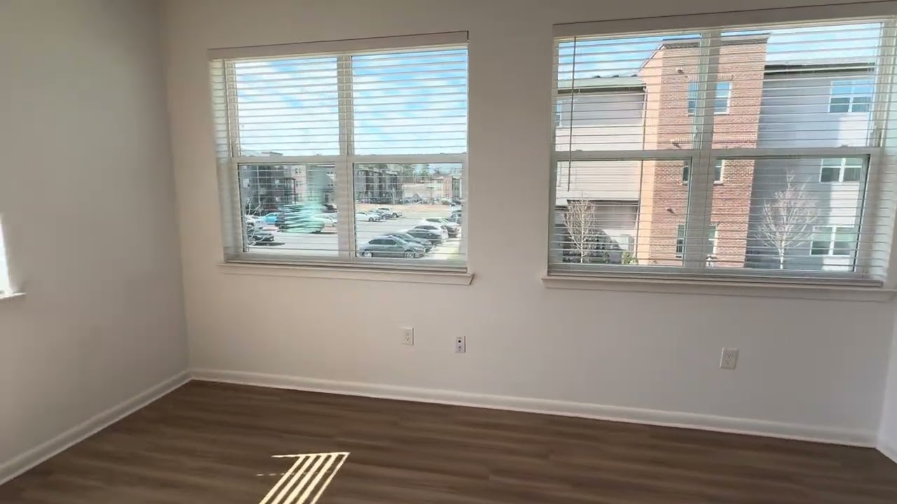 Allora Eastland 8201 - A4 Floorplan with balcony 