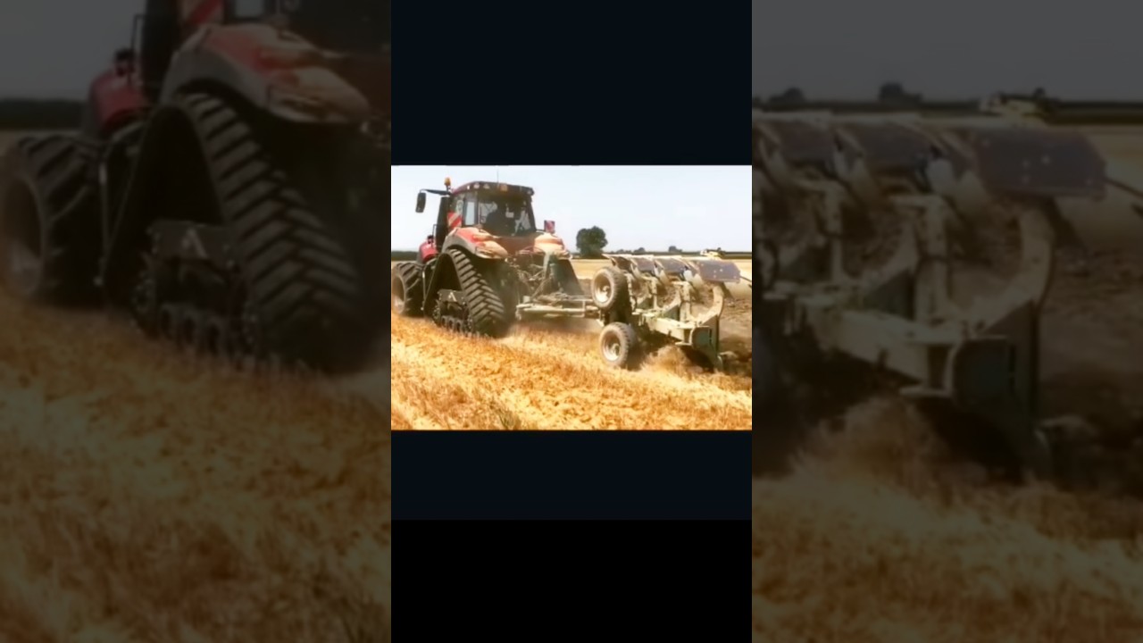 Трактор Case пашет в поле 
