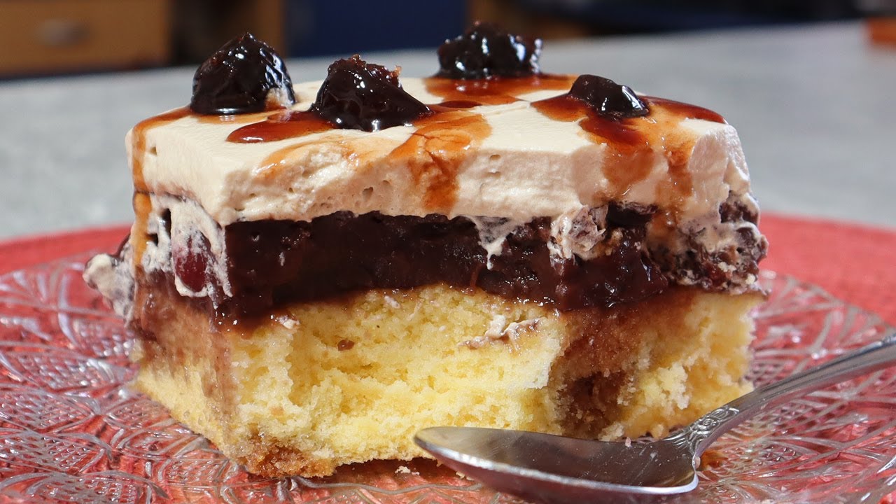 Kolač sa višnjama. Recept koji bi trebalo imati u svojoj beležnici. Sočan biskvit, čoko-višnja fil
