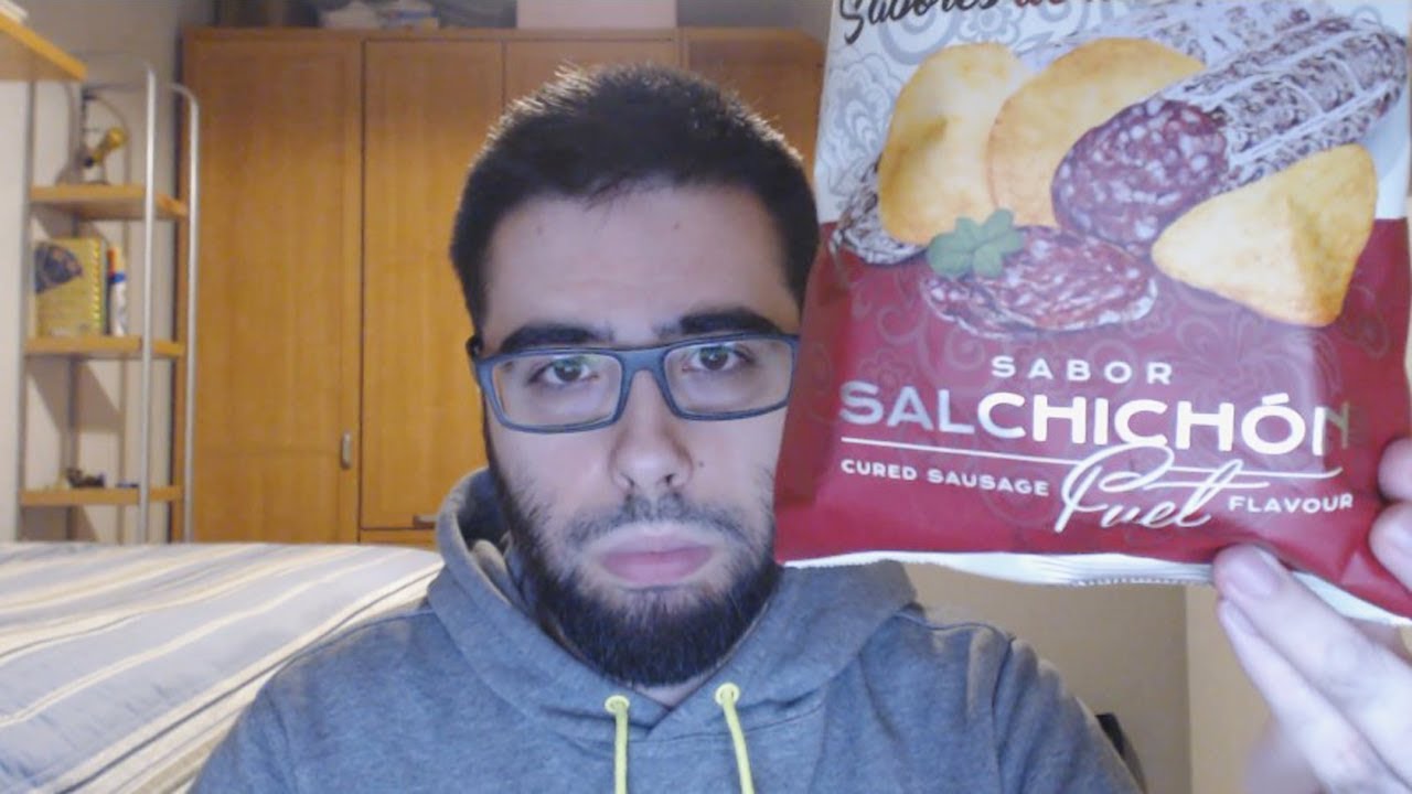 Probando PATATAS FRITAS sabor SALCHICHÓN. ¿Saben en realidad a SALCHICHÓN?