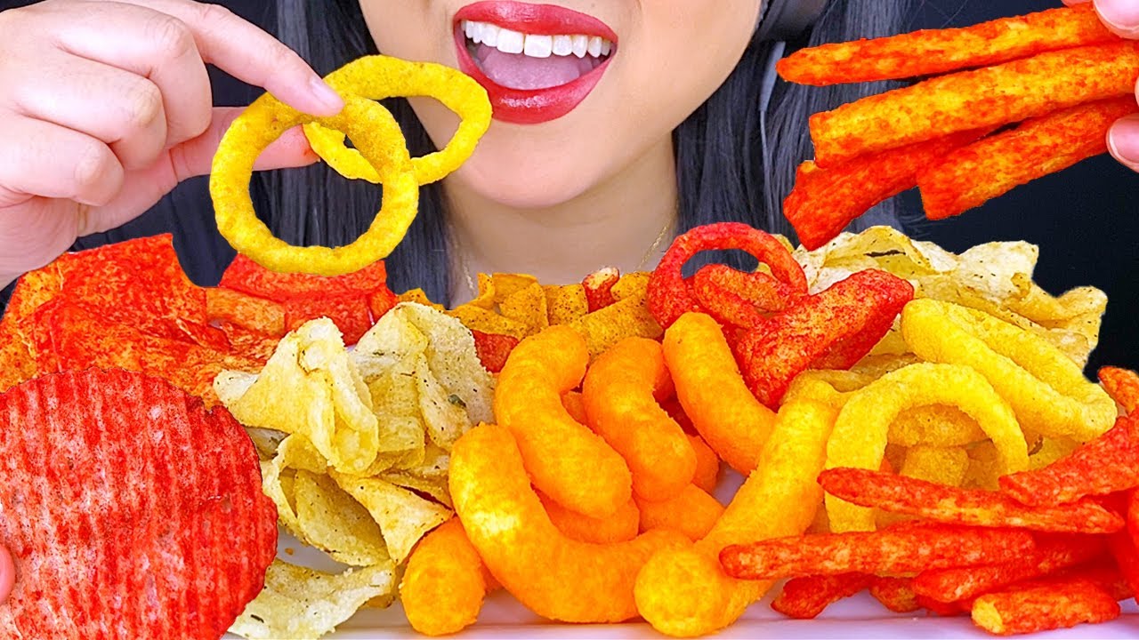 ASMR CHIPS 10 DIFFERENT FLAVORS *EXTREME CRUNCH (MUKBANG) Eating Sounds | ASMR Phan