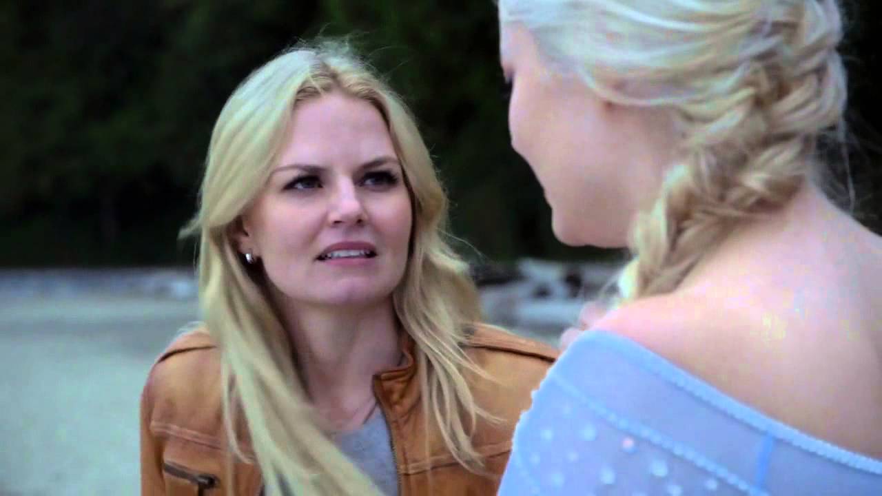 Once upon a time. Elsa y Ana se reencuentran en español