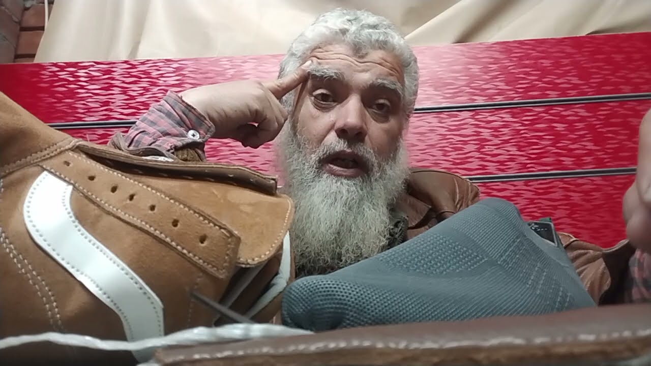 مجرد دردشه تصنيع ورشة كوتشي وكل التفصيل كبيرة وصغيره(خالد الابيض)