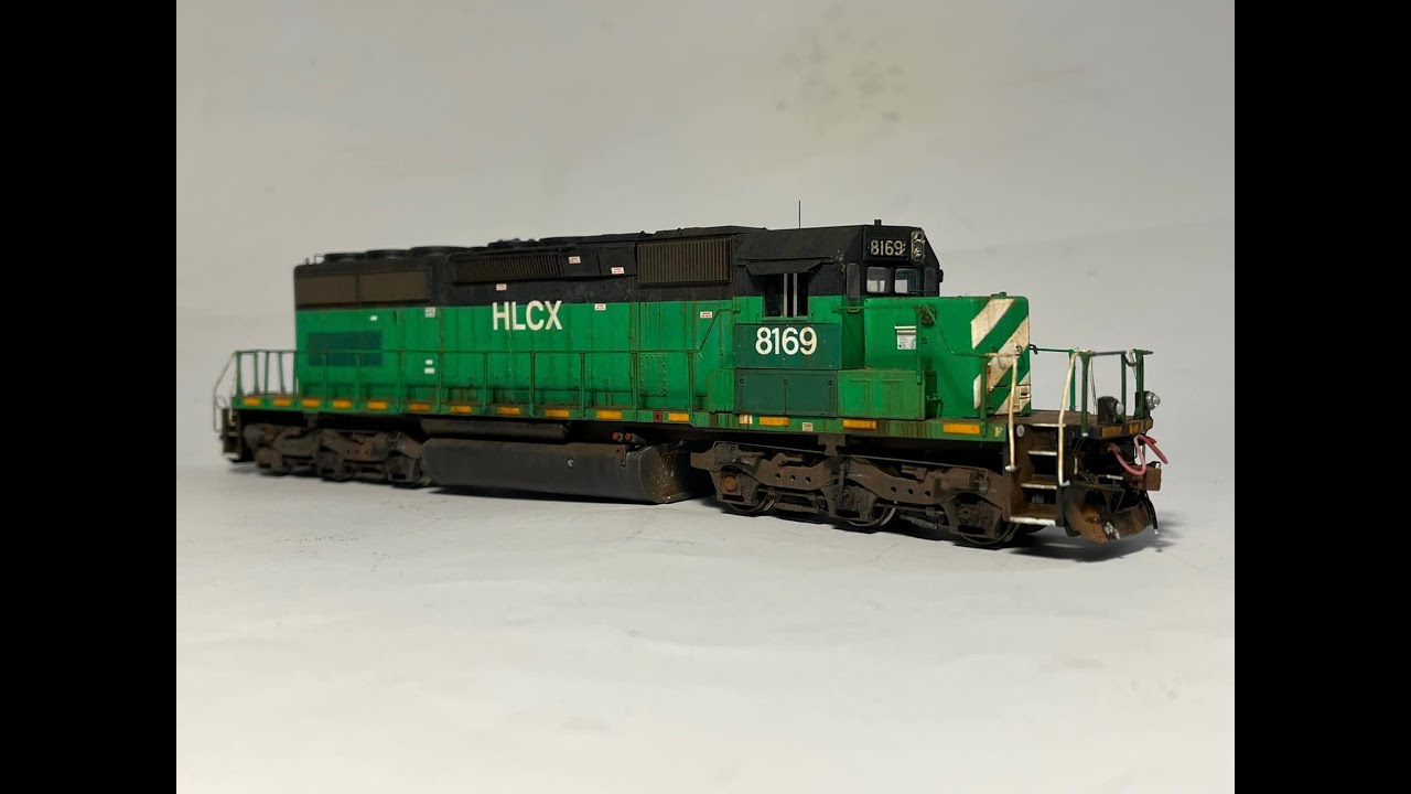 **HLCX 8169 SD40-2 Build!**
