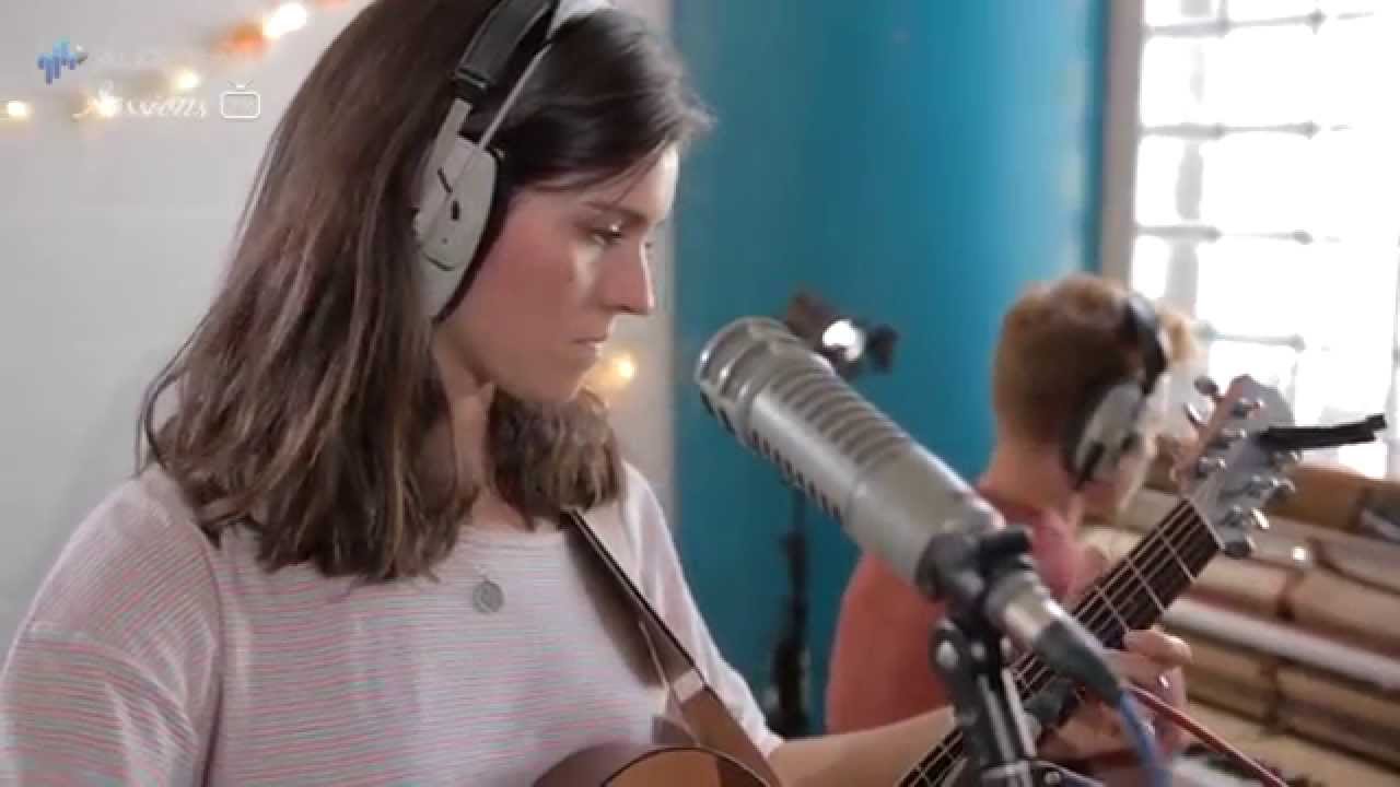 Hattie Whitehead - Worse Than Me (Live) - Alchemea Sessions