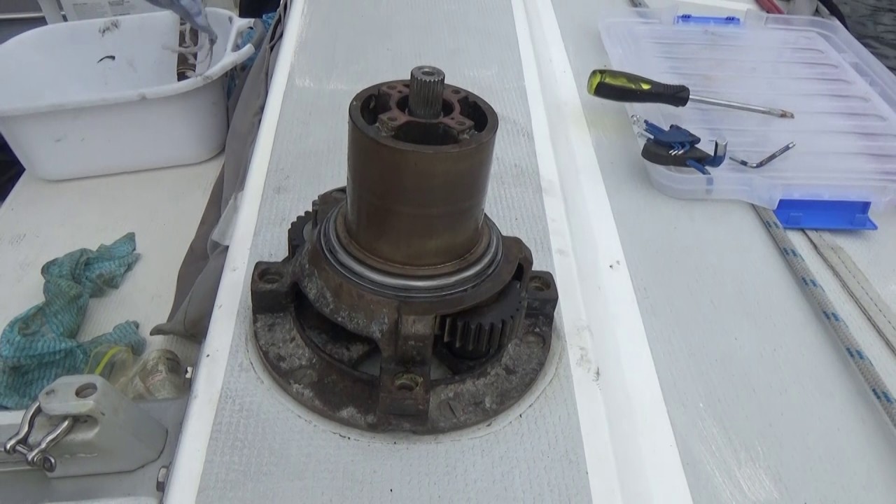 Harken 53 winch service