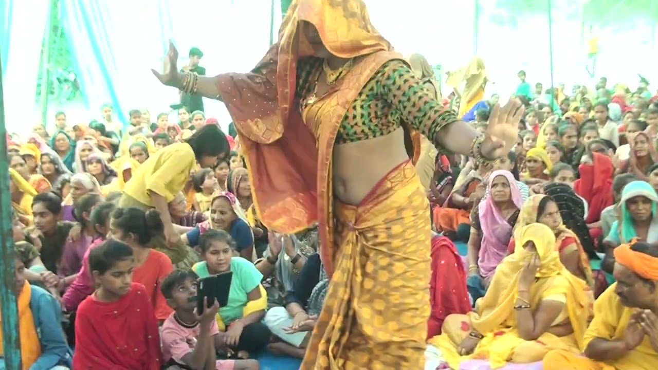 इस भाभी के डांस के आगे अच्छे-अच्छे नहीं टिक सकते //सतीश शास्त्री जी //विक्रमपुर में...