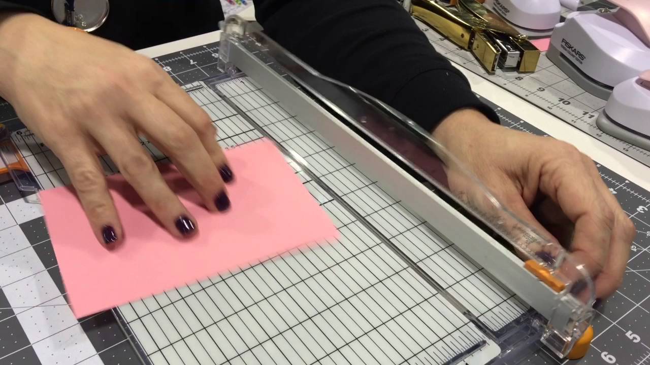 Fiskars Procision Trimmer with Aluminum Guard Rail - CHA 2016