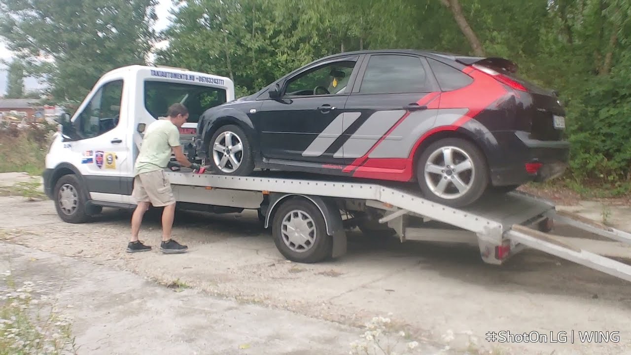 Autómentés, autószállítás: szabályszerű autó felrakás és rőgzítés