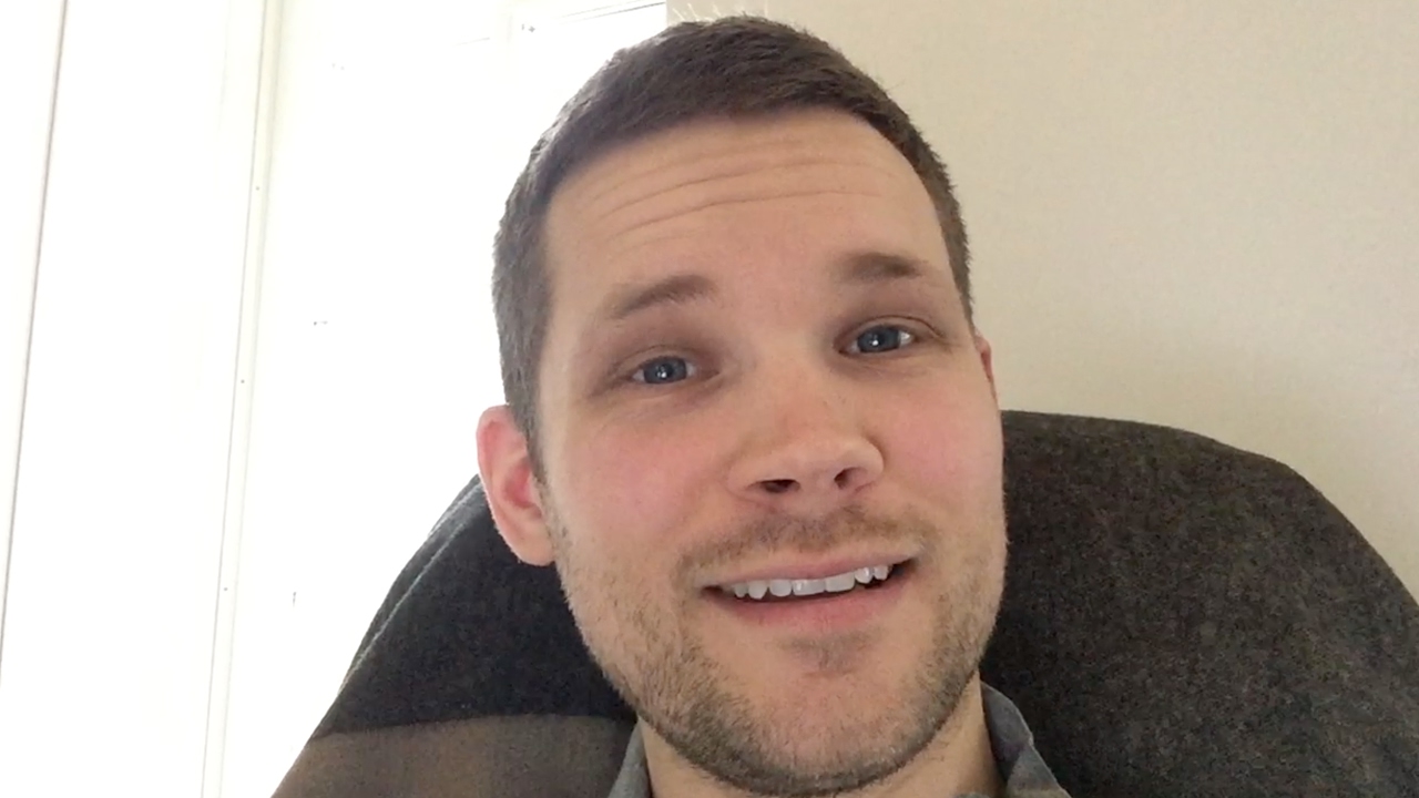 Lev mens du g&oslash;r det, men elsk ogs&aring; n&aring;r du IKKE t&oslash;r det