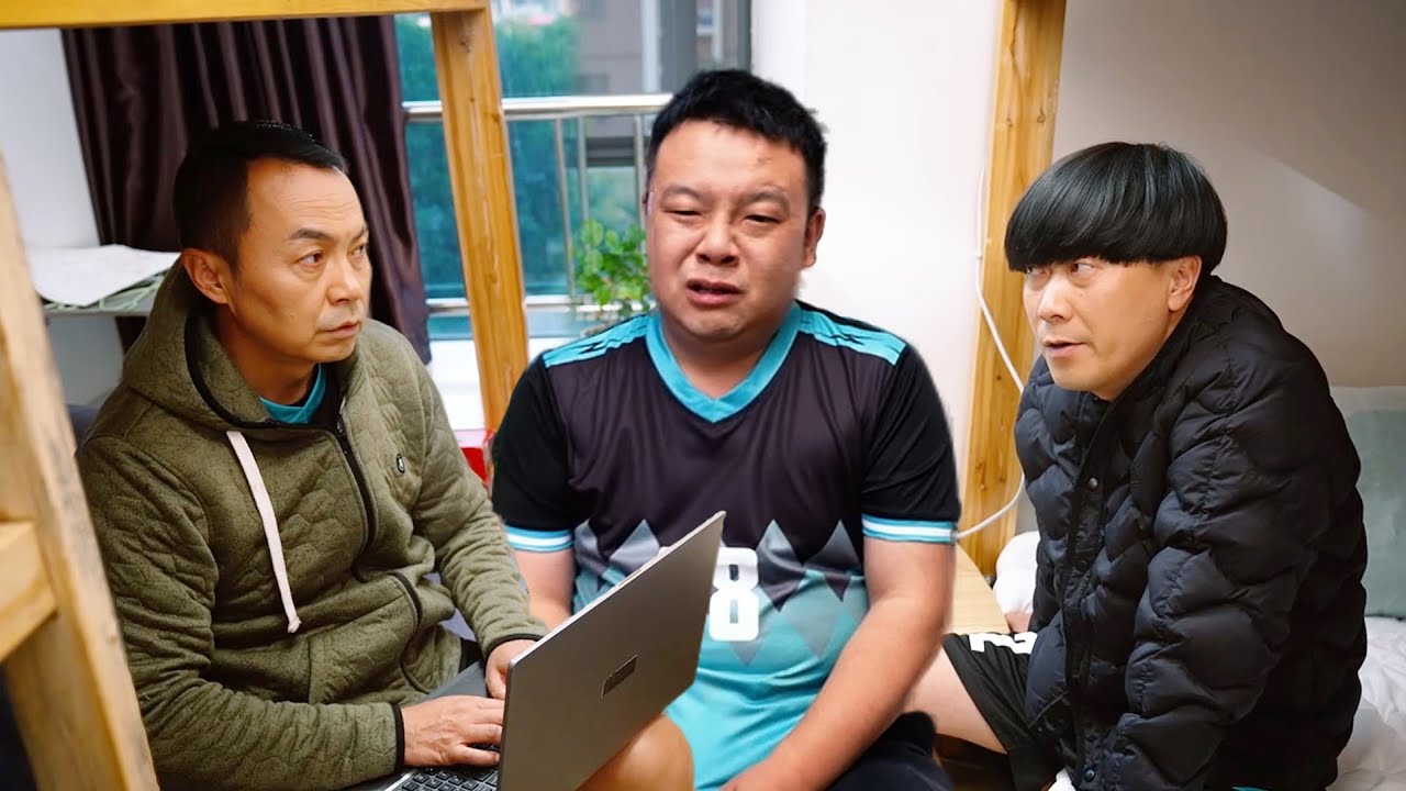 陈翔六点半：聊起现女友，气得手直抖Talking about his present girlfriend, he trembled with anger