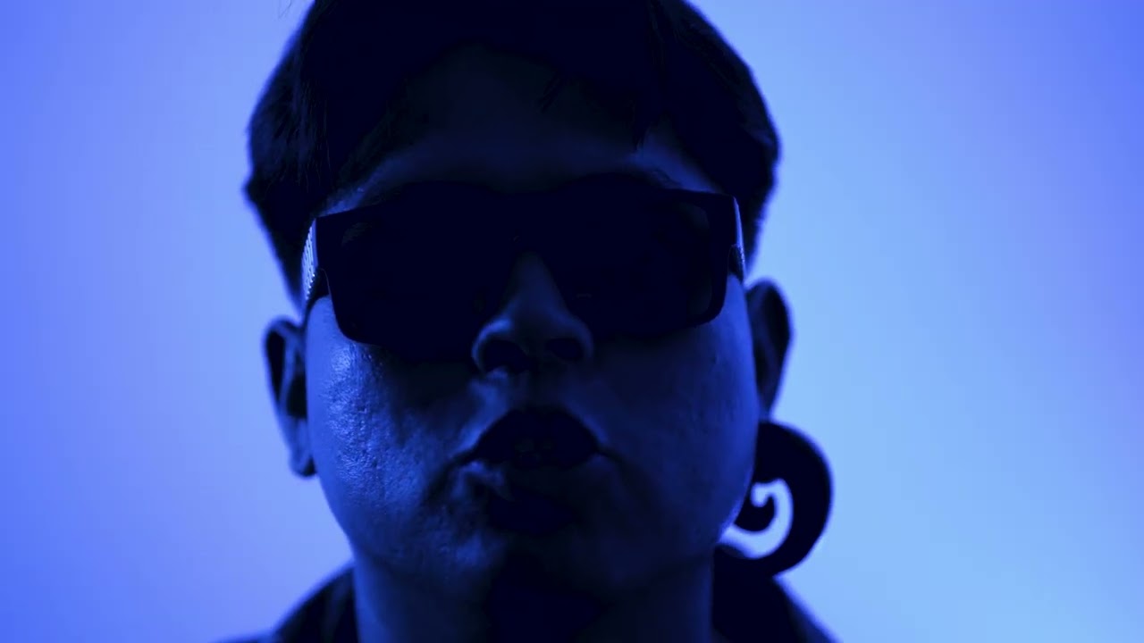 Sucia Elegancia - Bajas Frecuencias Visualizer