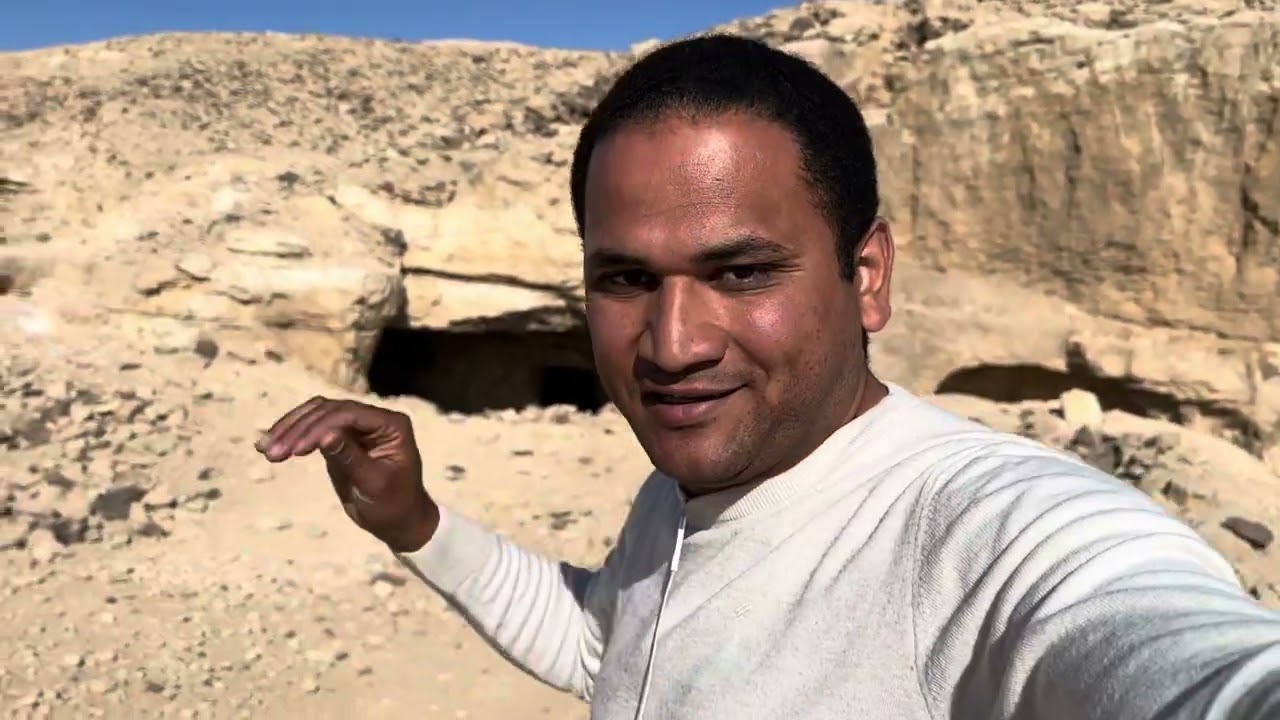 كنيسة منحوتة في الجبل، كنيسة الجبل بدير أبو حنس في المنيا.