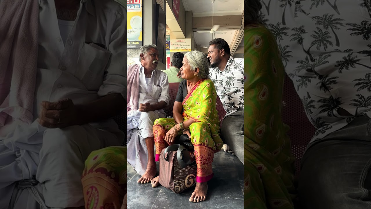 నా భార్య రోజు తాగొచ్చి కుక్కని కొట్టినట్టు కొడుతోంది 😅😂 #anantapurwala #prank #telugupranks
