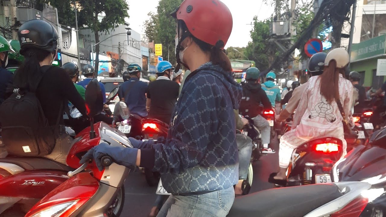Giờ cao điểm chiều ở quận Gò Vấp