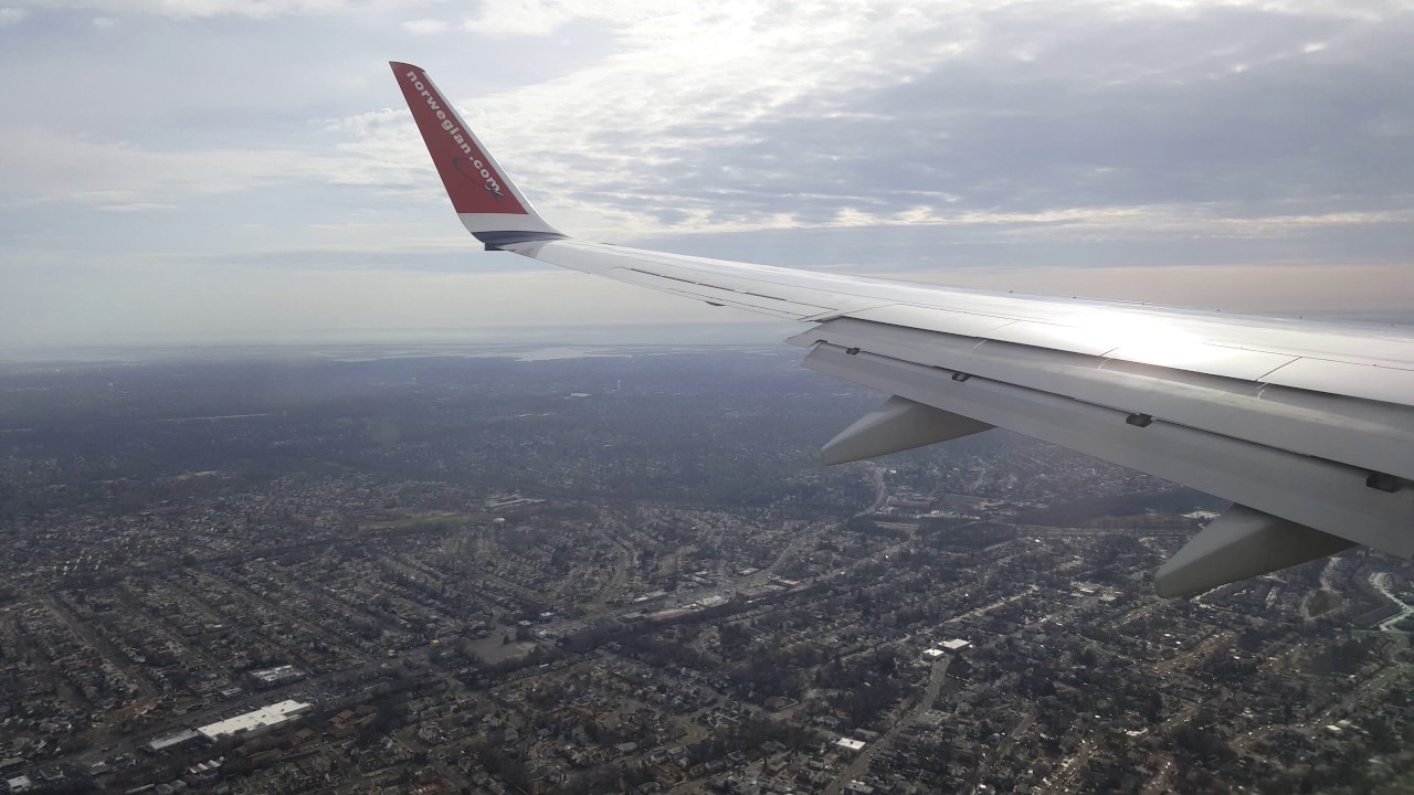 Norwegian 737 800 Landing JFK 4K
