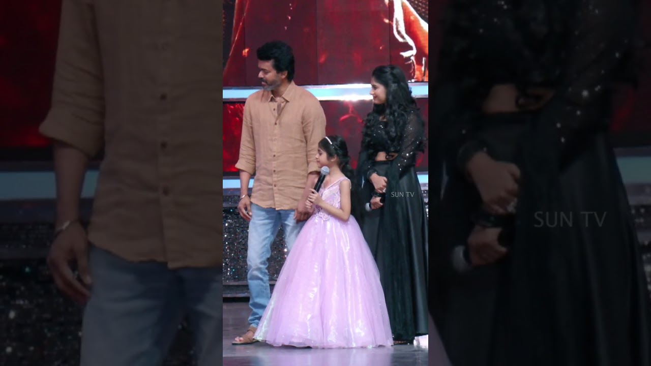 Cute Moments between Iyal & Thalapathy | Leo Vetri Vizha | #Shorts  Sun TV