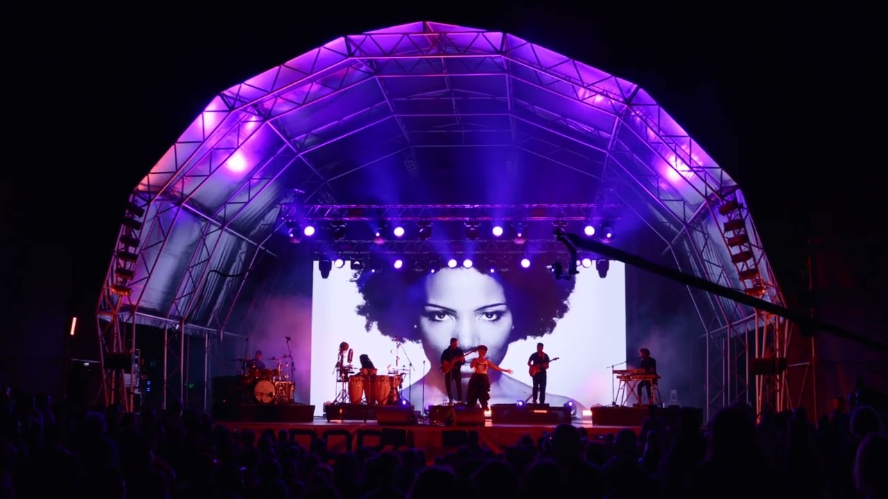 Lura - Ao vivo na Amadora - Portugal - 2022