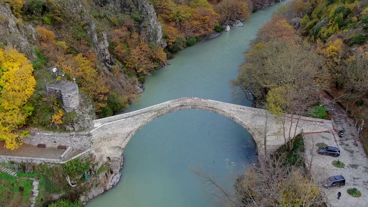 Το γεφύρι της Κόνιτσας - Konitsa from above