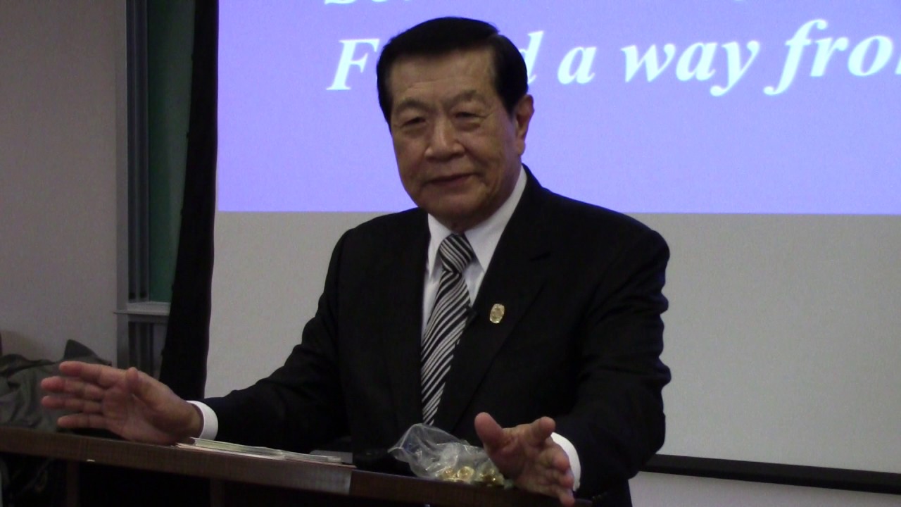 Dr. Henry Lee, 