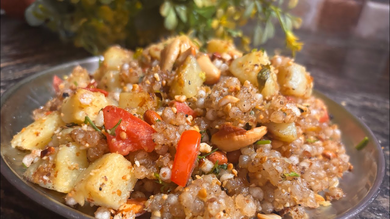 बिना तेल के व्रत में बनाये चटपटा साबूदाना खिचड़ी।sabudanana Khichdi #recipe#video #biharirasoimagic 