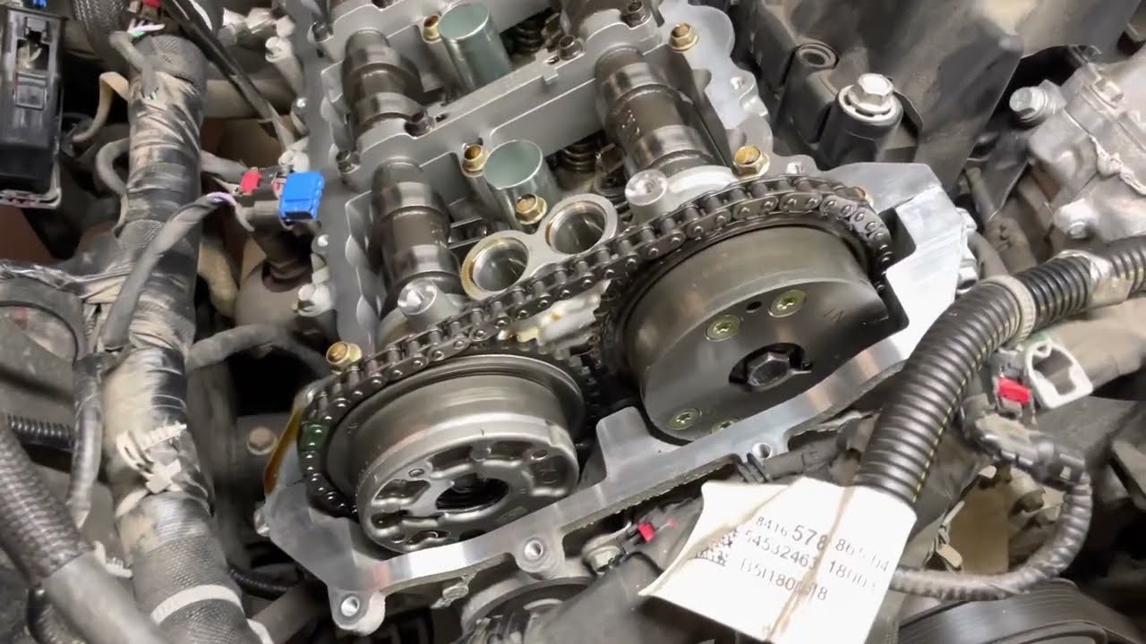 Привод кулачка VVT P0011 P0014 P0021 P0024 Совет... Этого нет в книге