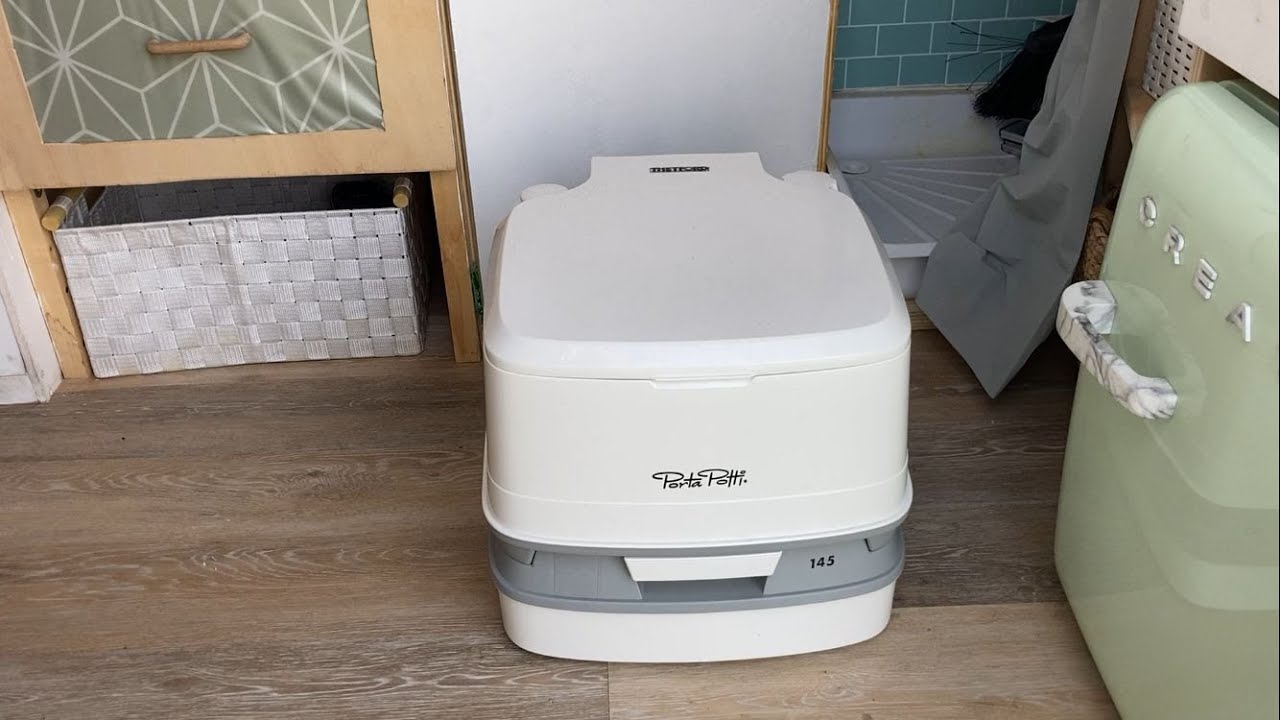 Como usar y limpiar el potti WC quimico de una furgoneta camperizada