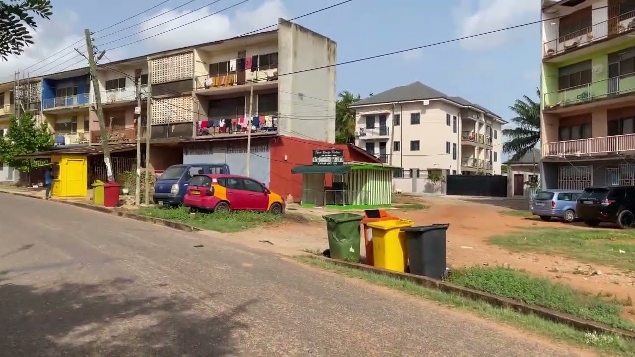 Walking around North Kaneshie, Accra|Ghana