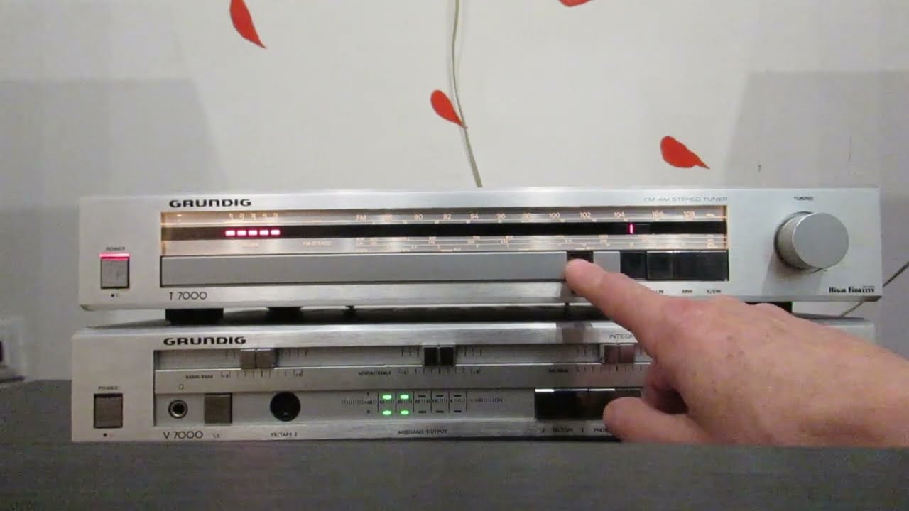 Listening and Testing - Grundig Tuner T-7000 + Original Antenna and DIN Cable made by Grundig