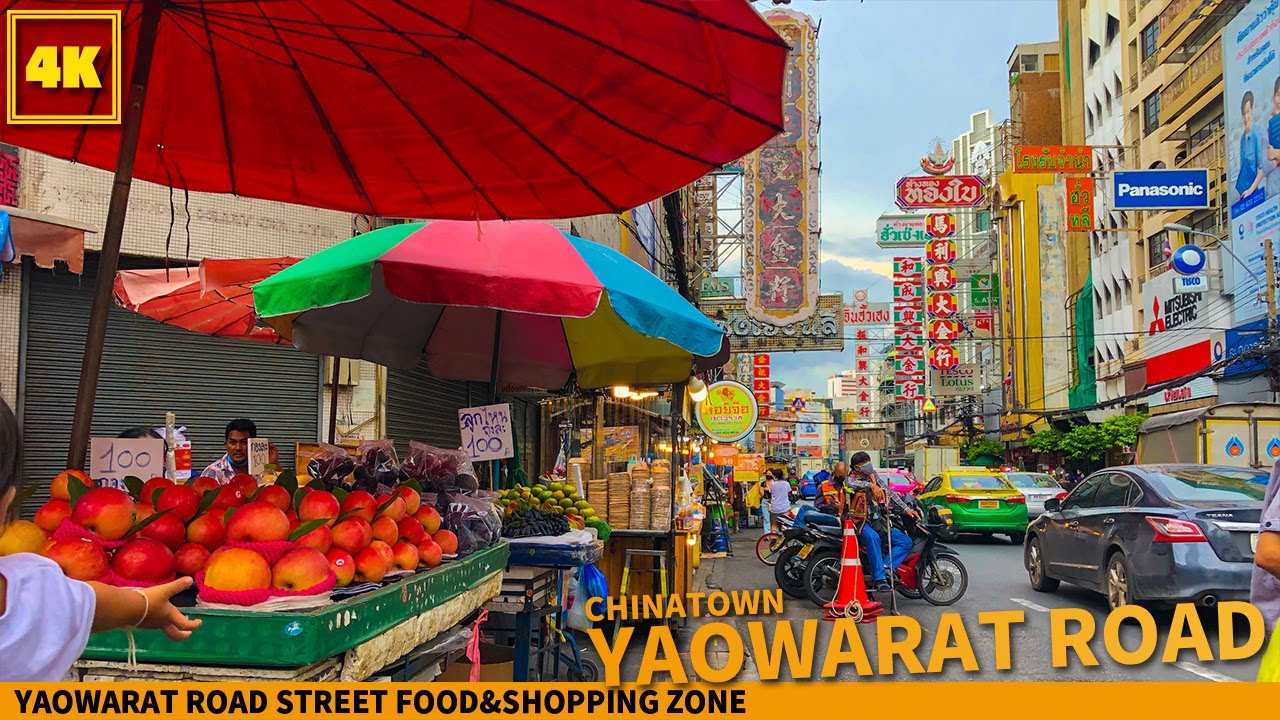 BANGKOK , YAOWARAT ROAD / STREET FOOD & SHOPPING ZONE