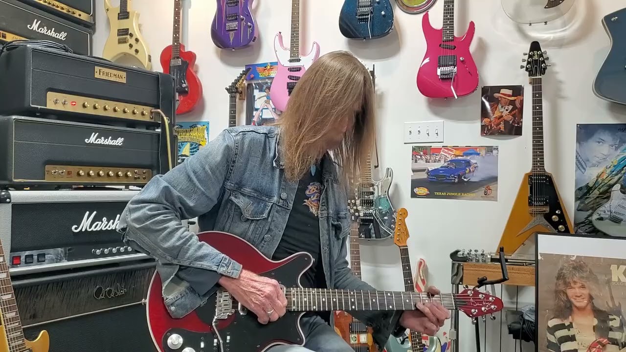 Let's get Guitarded w/ Danny Greuter - Brian May Red Special
