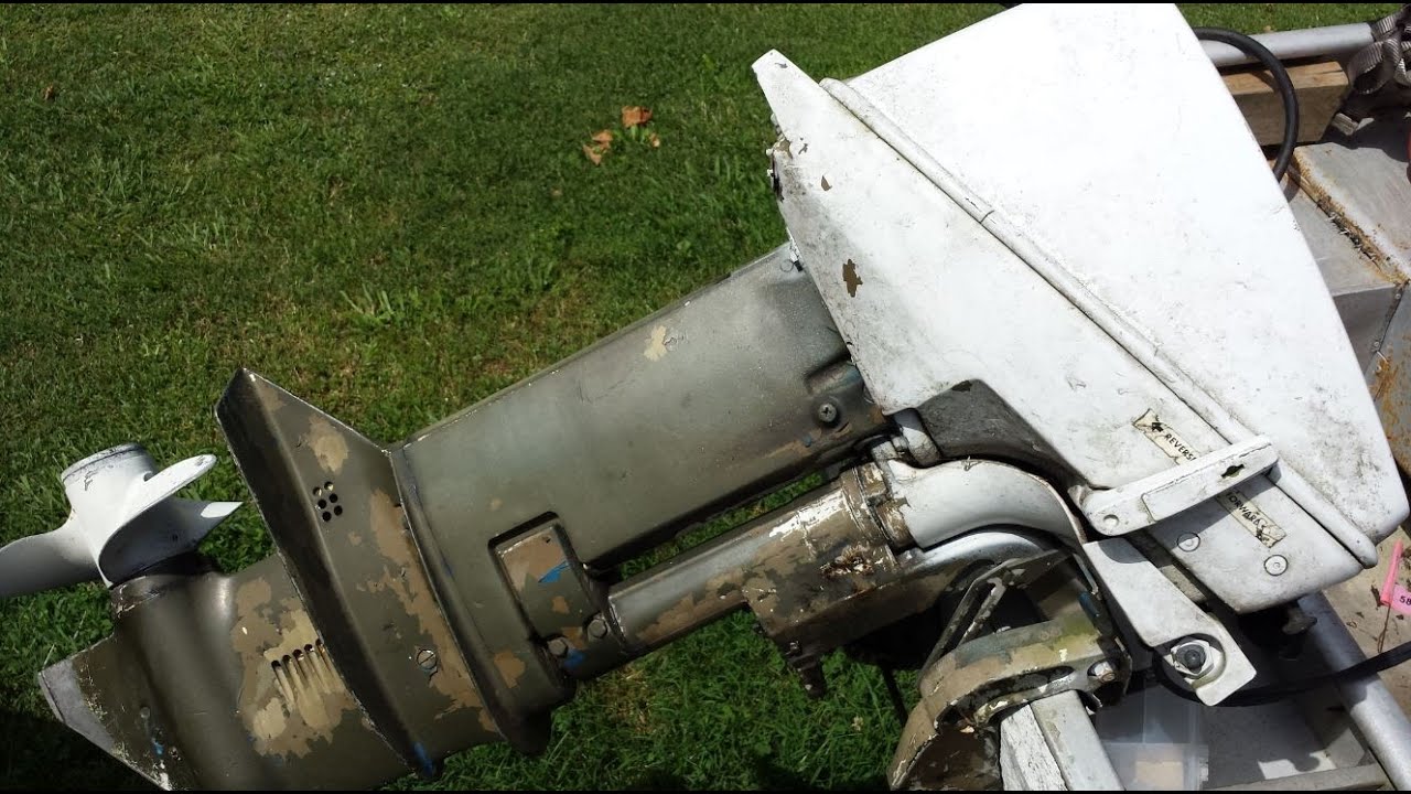 How to Easily Change the Lower Foot Gear Oil 1977 Johnson 9.9 HP