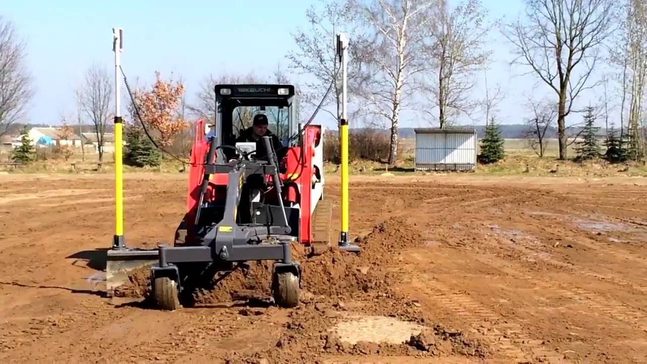 LG270P Отвал грейдерный GFGORDINI на мини-погрузчике TAKEUCHI TL12