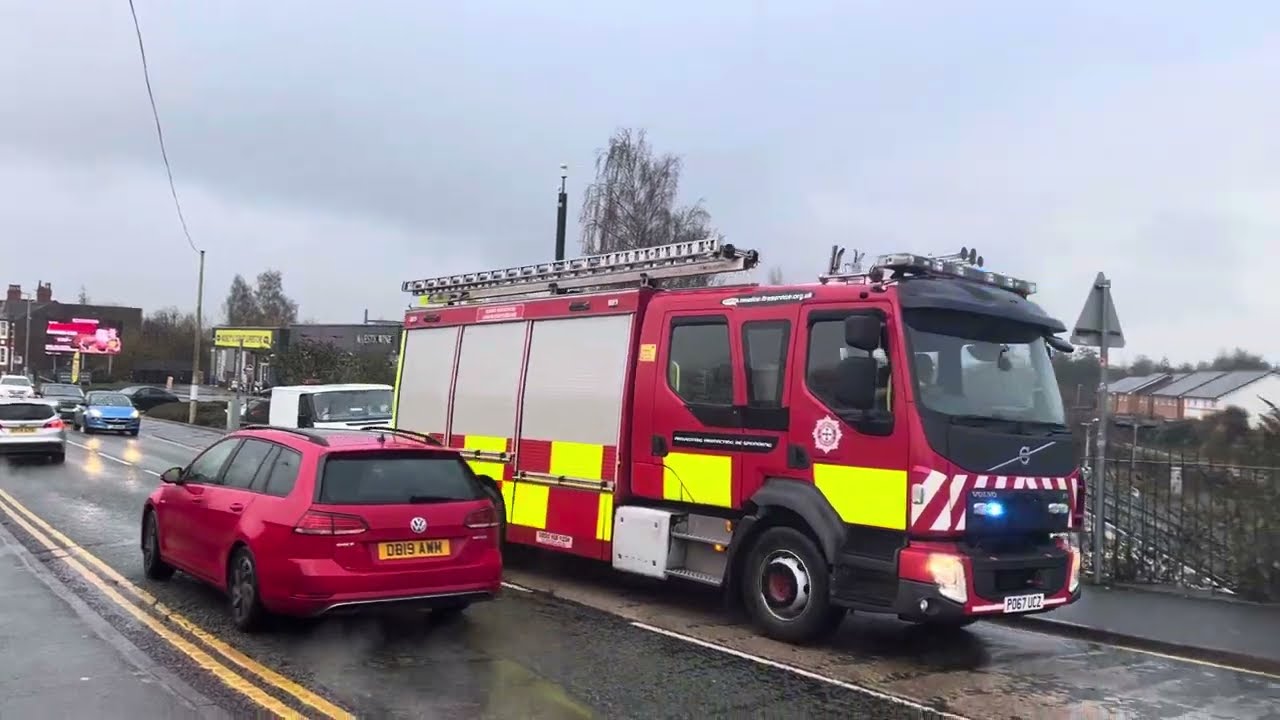 North Wales Fire Wrexhams Water Tender responding over Wrexham General Station