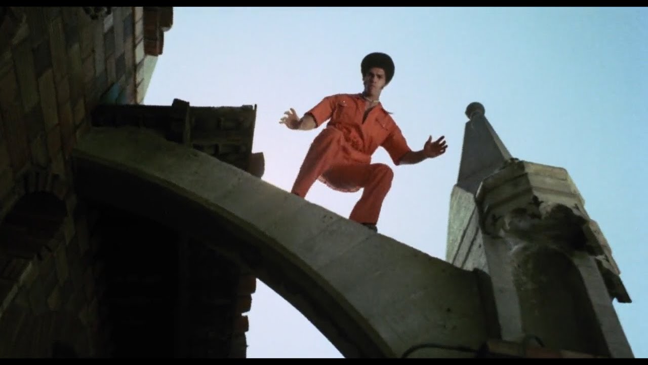Black Samurai (1976) Castle Fight